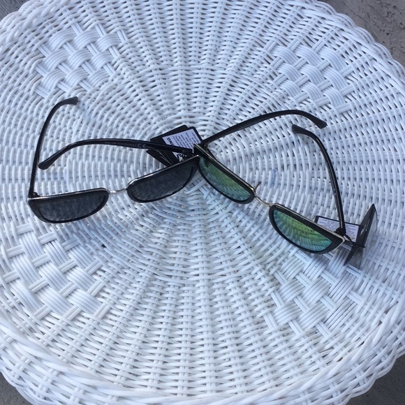 😎NWT Bundle of 2 Pairs Too Cool New Sunglasses 😎 - Picture 4 of 4